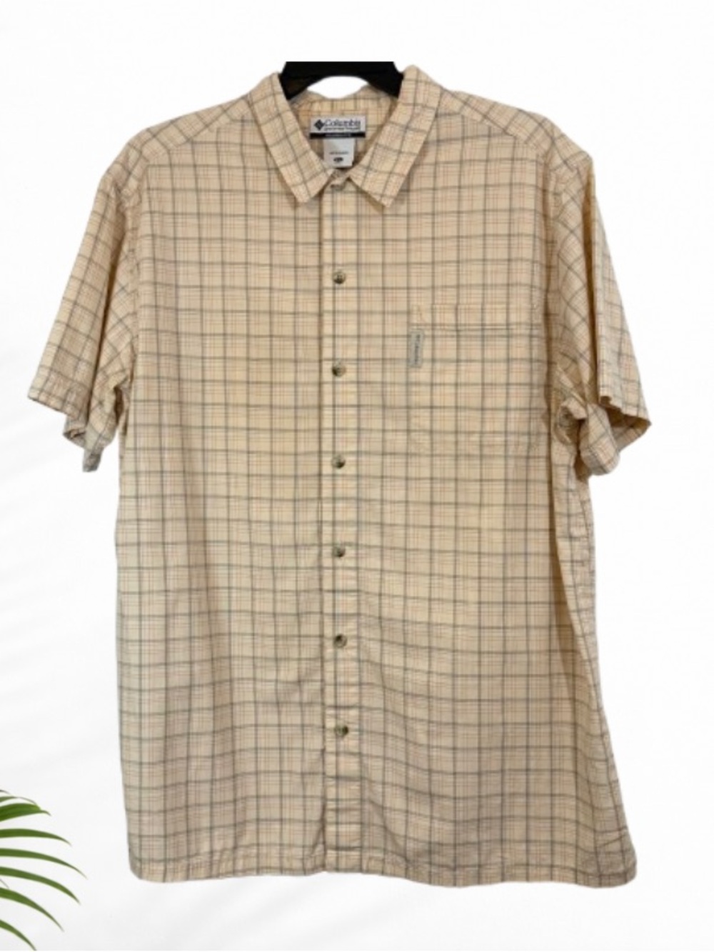 Columbia Sportswear Men’s XXL Light Yellow Plaid Short Sleeve Button Up Shirt